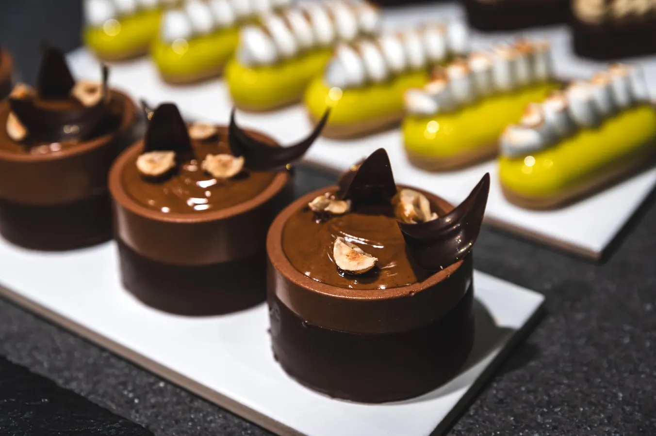 Chocolate mousse cakes with hazelnuts