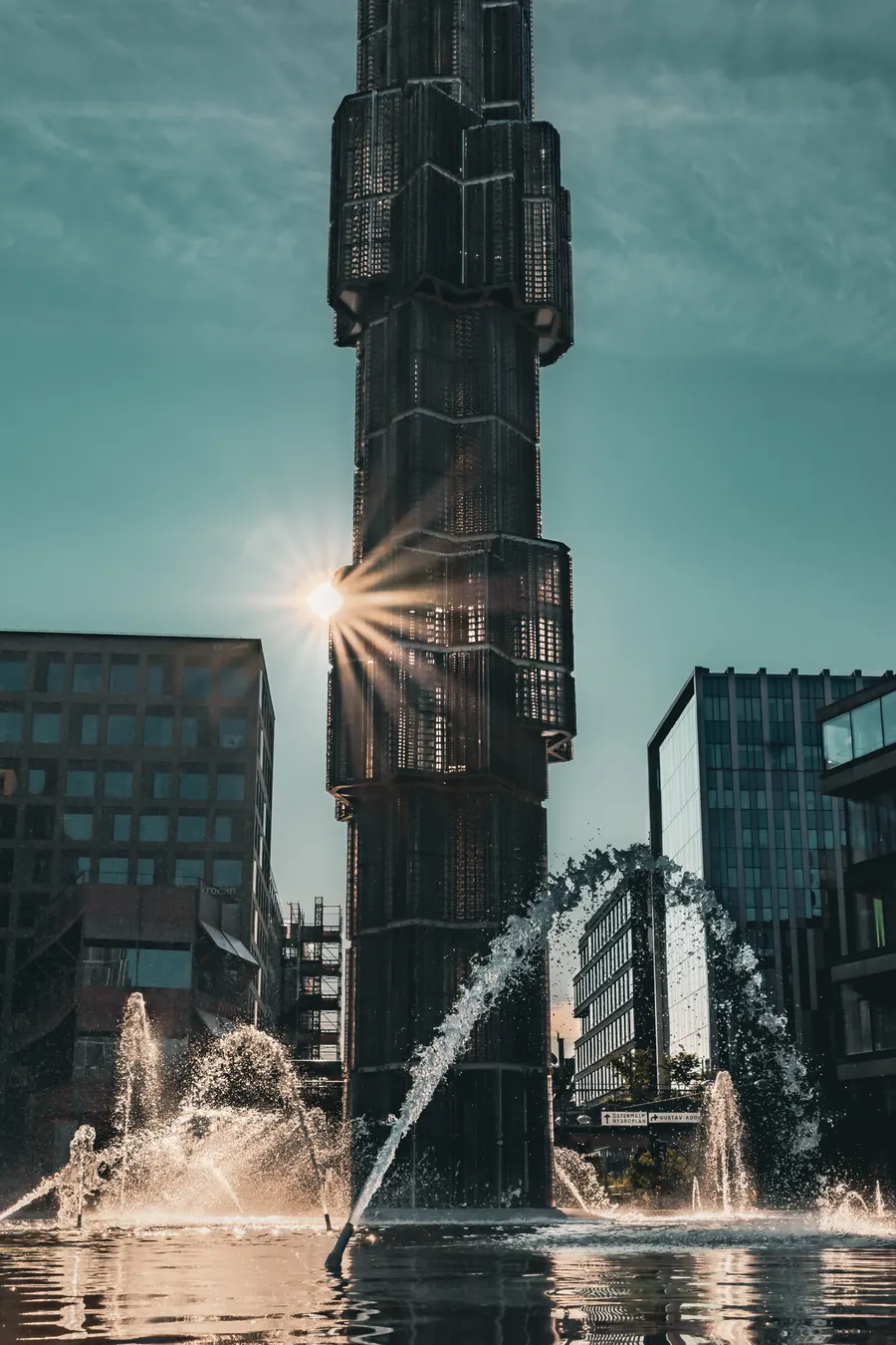 Cityscape photograph: Sergels Torg, sunrise